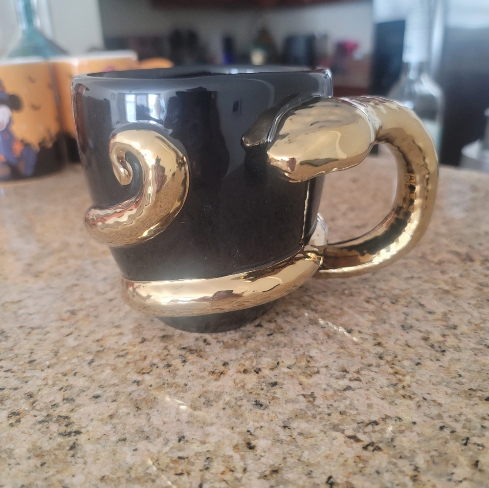 Black and Gold 3D Snake Mug